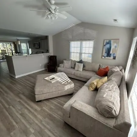 Suite Carolina Charleston Exterior photo